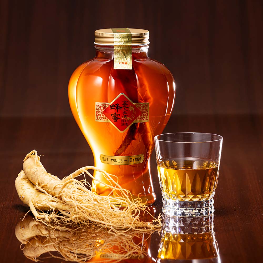 Six-year-old Root Ginseng Pickled in Honey 1,480g (with 10g raw royal jelly) C80