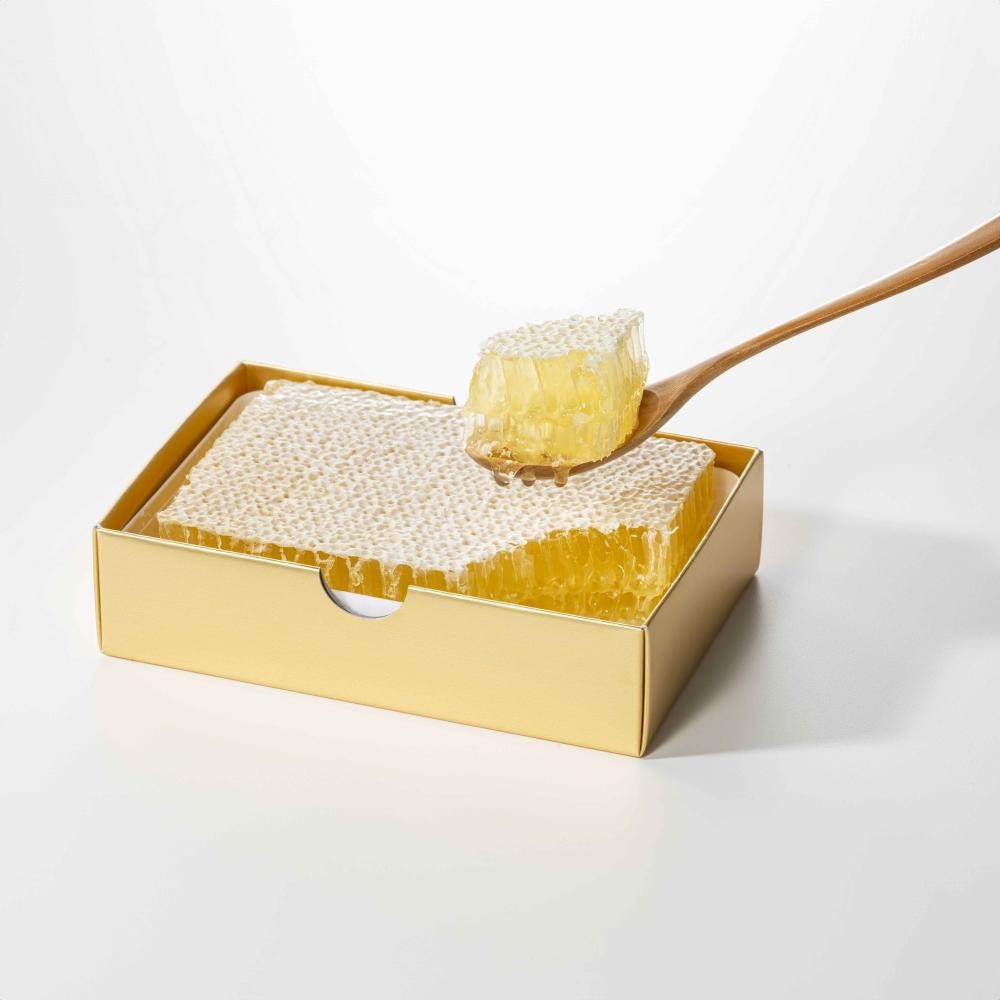 Comb honey made in Hungary