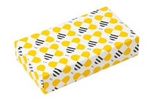 Mitsubachi (Honeybees) Gift-Wrapping