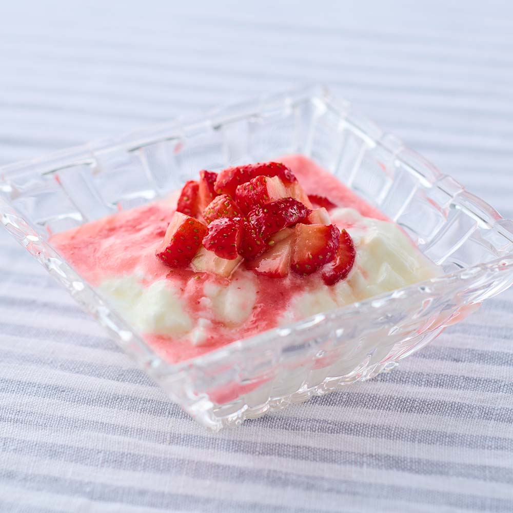 ストロベリー＆ハニーのいちごヨーグルト
